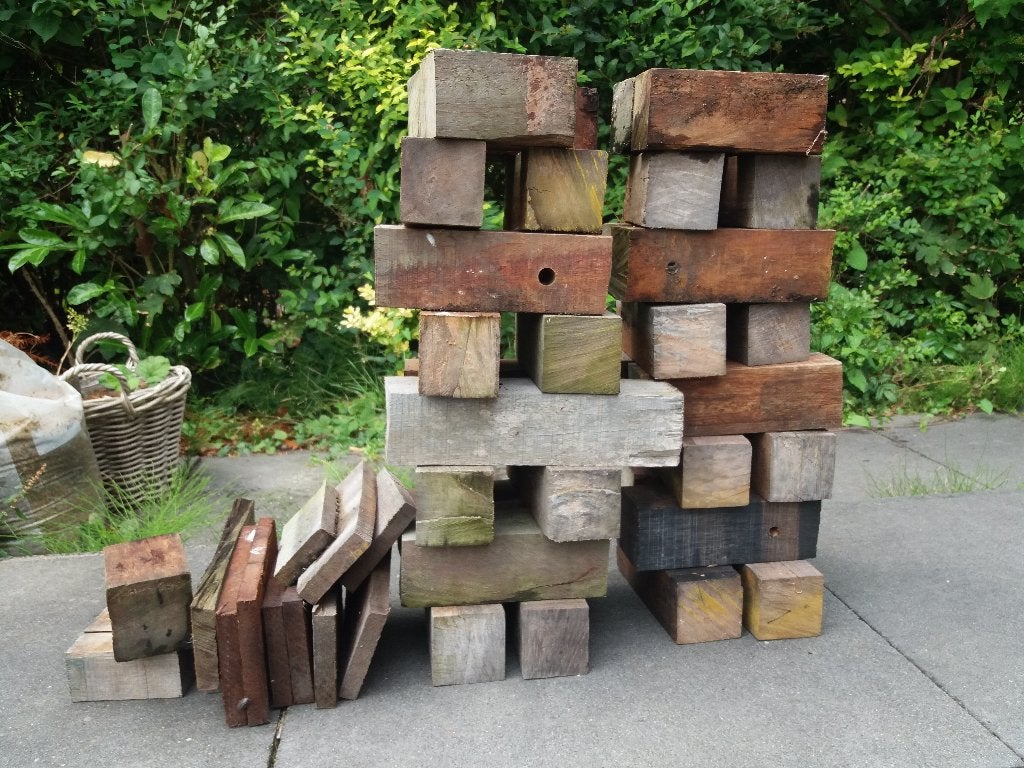 OPENHAARDHOUT - AZOBE - ONGEVERFD, Tuin en Terras, Haardhout, Minder dan 3 m³, Ophalen, Overige houtsoorten, Blokken