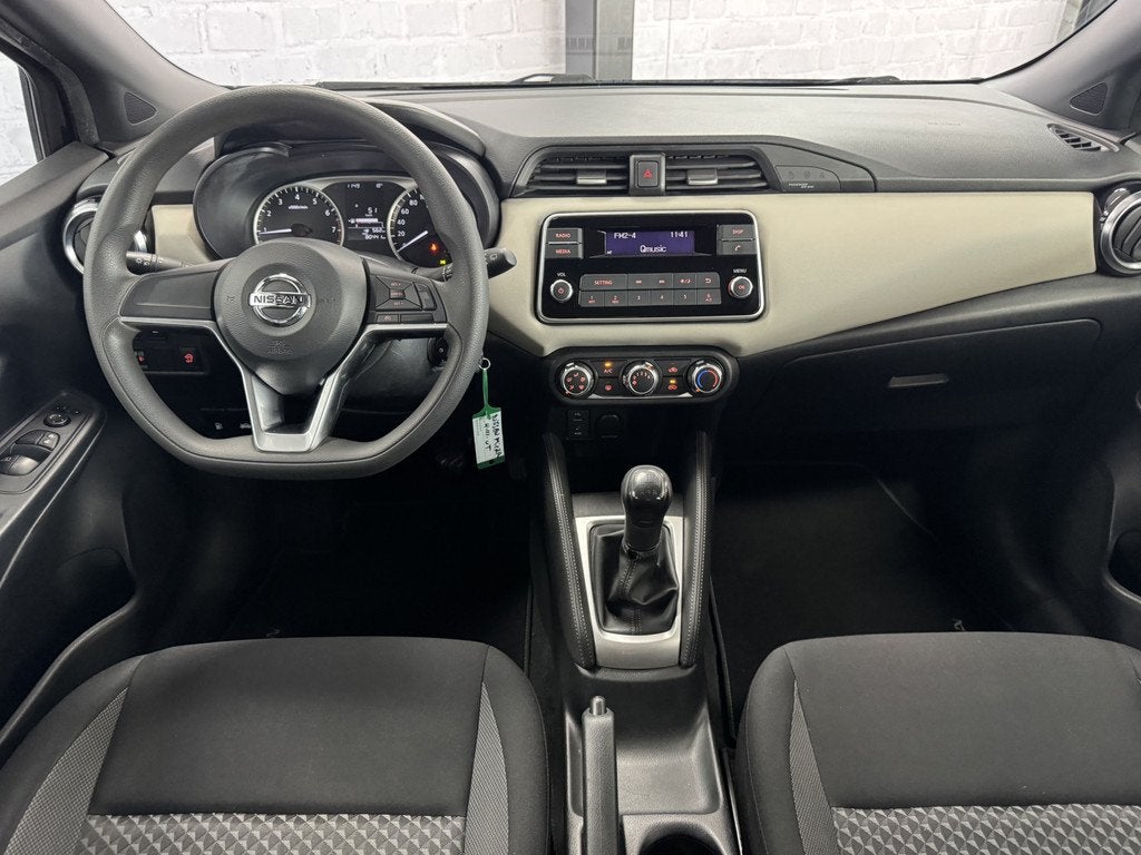 Nissan Micra 1.0 IG-T Visia Airco Bluetooth (bj 2020), Auto's, Nissan, Voorwielaandrijving, Zwart, Origineel Nederlands, Onderhoudsboekje