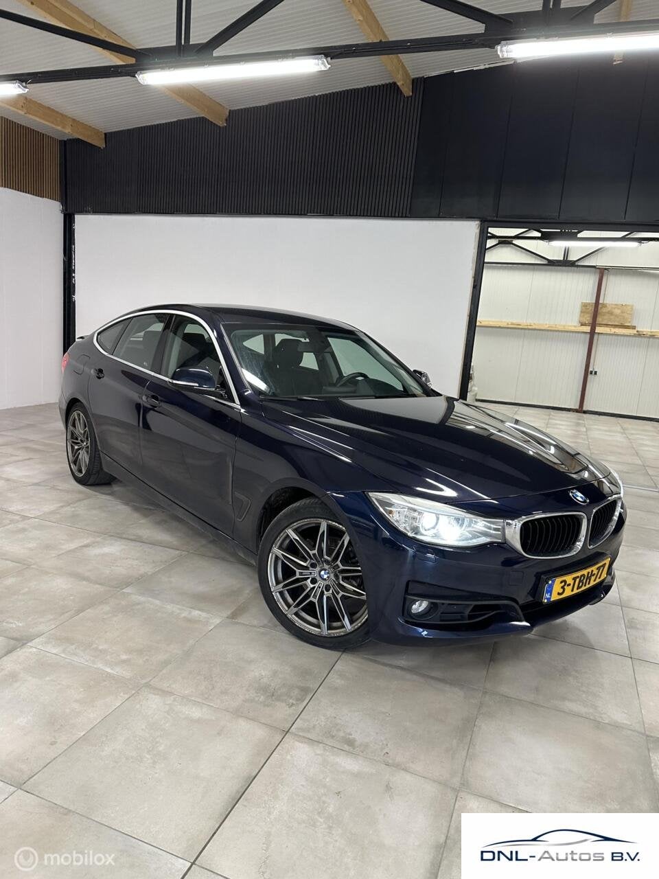 BMW 3-serie Gran Turismo 320i High Executive, Auto's, BMW, Automaat, Achterwielaandrijving, Gebruikt, Euro 6