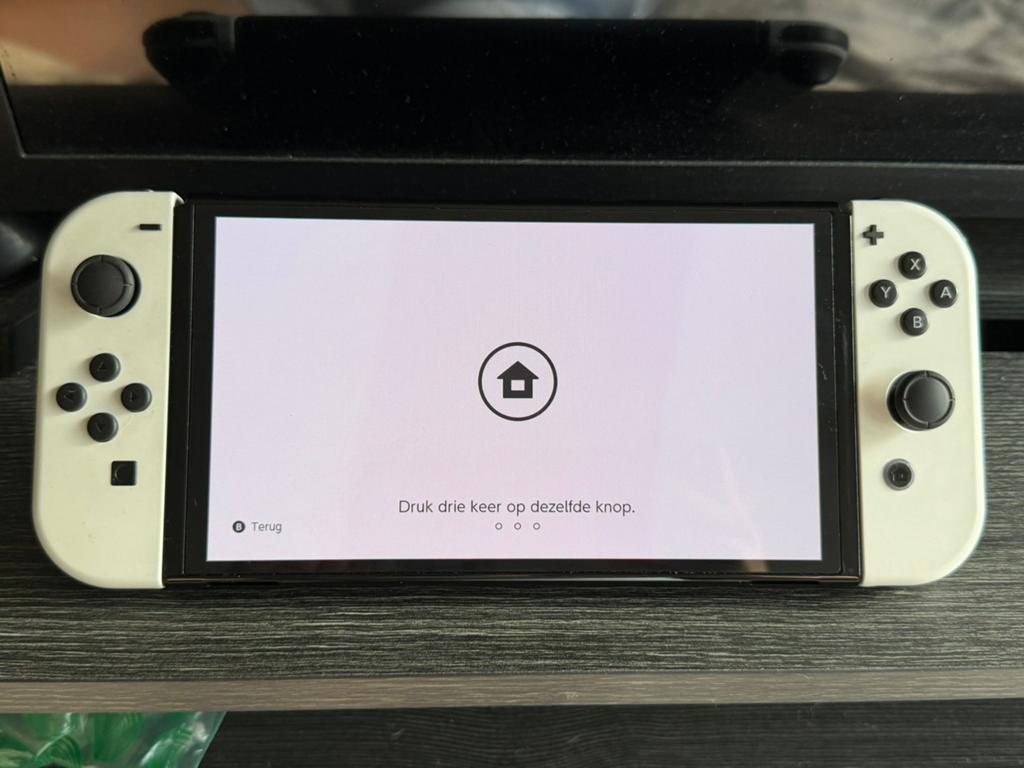 Nintendo switch oled, Ophalen, Zo goed als nieuw, Met 1 controller, Switch OLED