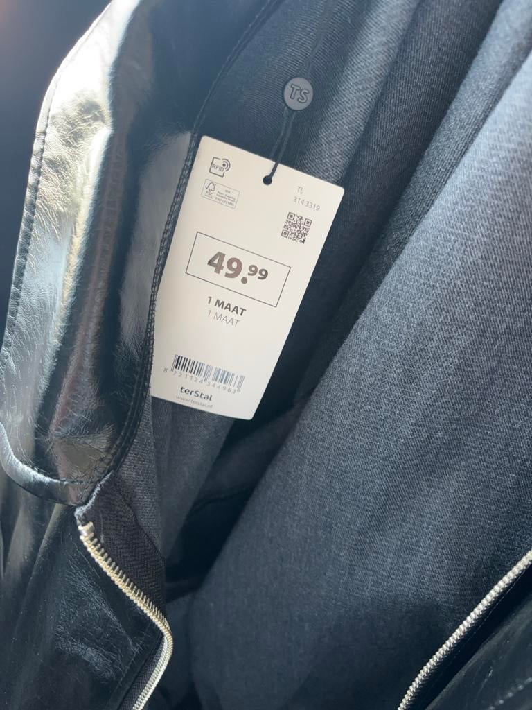 Zwarte imitatieleer lackjack one size, Ophalen of Verzenden, Nieuw, Maat 38/40 (M), Zwart