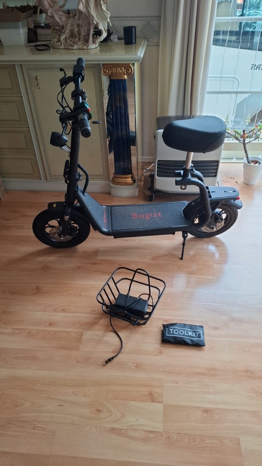 elektrische  step met zadel, Ophalen of Verzenden, Zo goed als nieuw, Elektrische step (E-scooter)