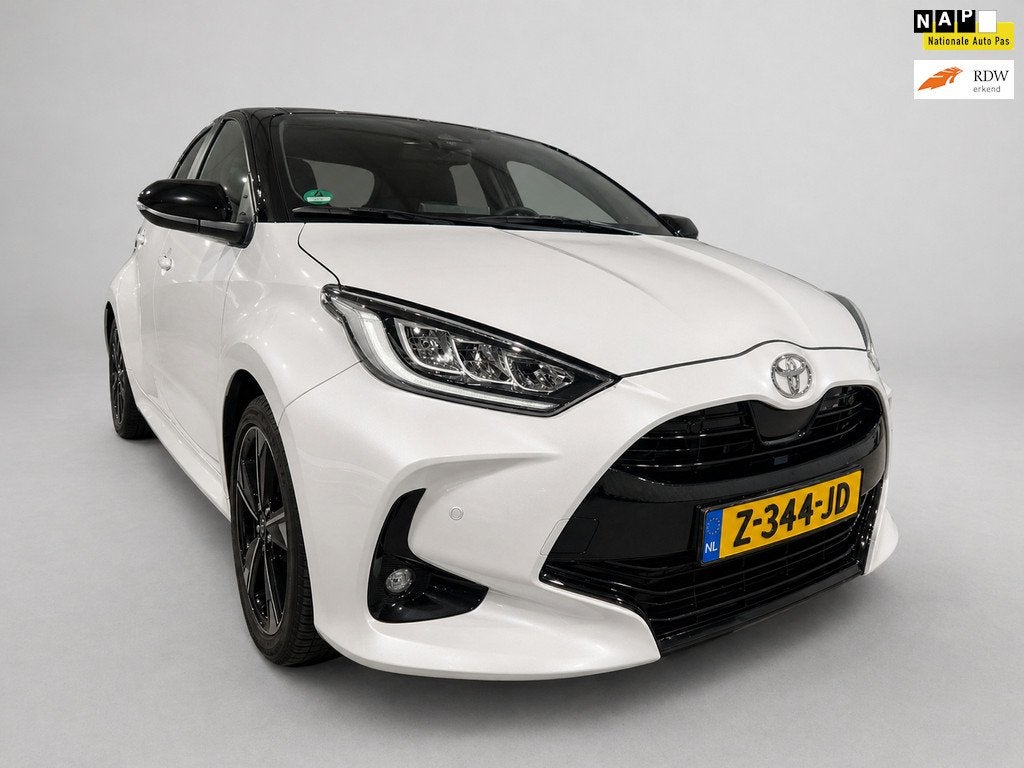 Toyota Yaris 1.5 Hybrid 130 Launch Edition - HeadUp - Camera, 450 kg, Gebruikt, 450 kg, Hybride Elektrisch/Benzine