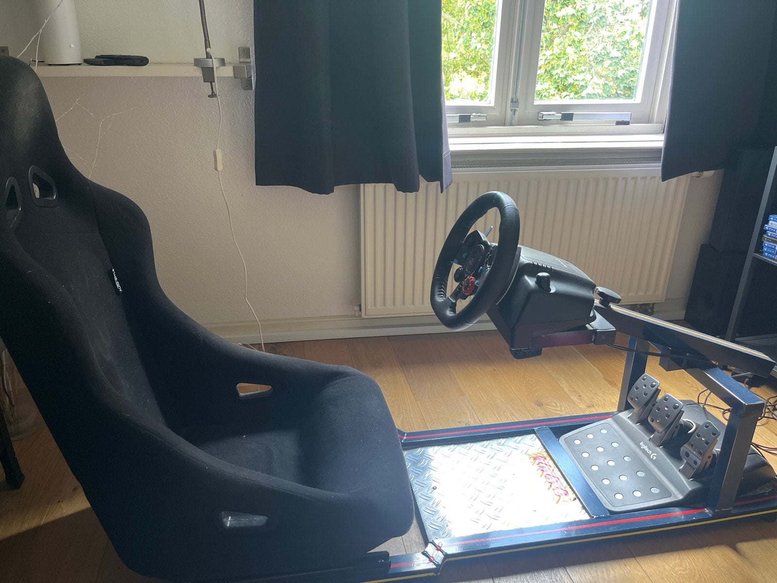 Race Simulator met Echte Rallystoel en Logitech Systeem, Ophalen, Overige merken, Gebruikt