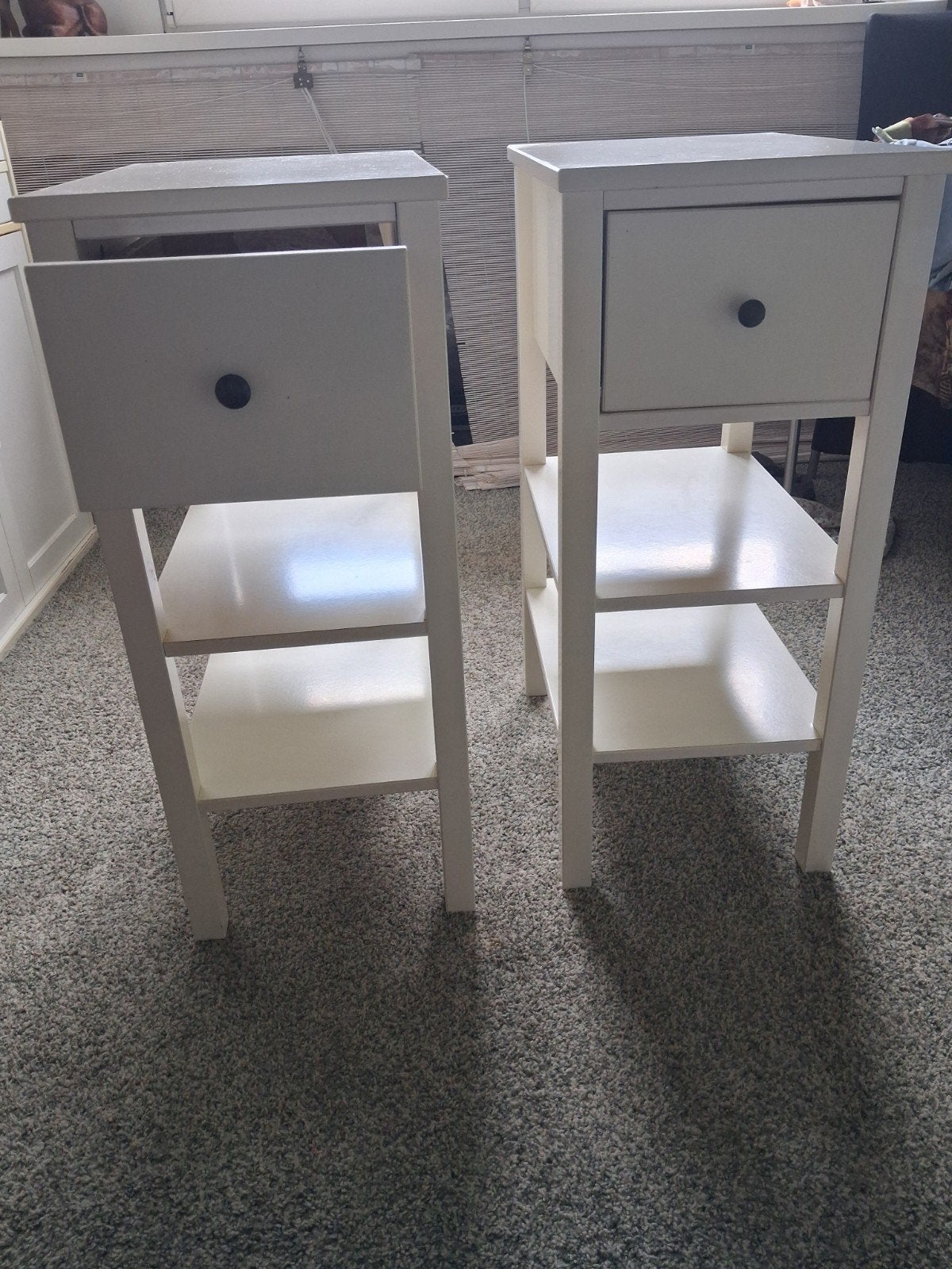 Set van 2 witte nachtkastjes met lade en planken, Huis en Inrichting, Ophalen, Gebruikt, Minder dan 45 cm, 70 cm of meer