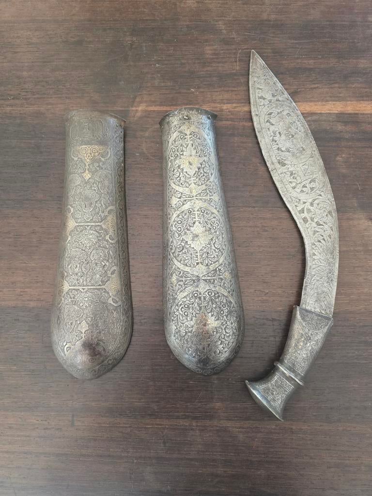 Antiek indo perzisch armpantser (qajar), Ophalen of Verzenden, Overige soorten, Overige gebieden, Embleem of Badge