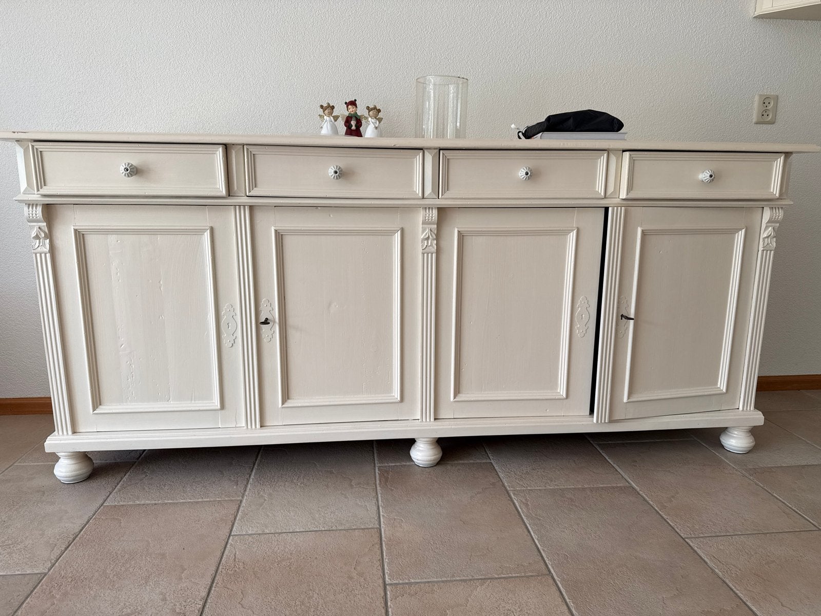 Brocante Crème geschilderde sidetable, Ophalen, Gebruikt, 150 tot 200 cm, Grenenhout