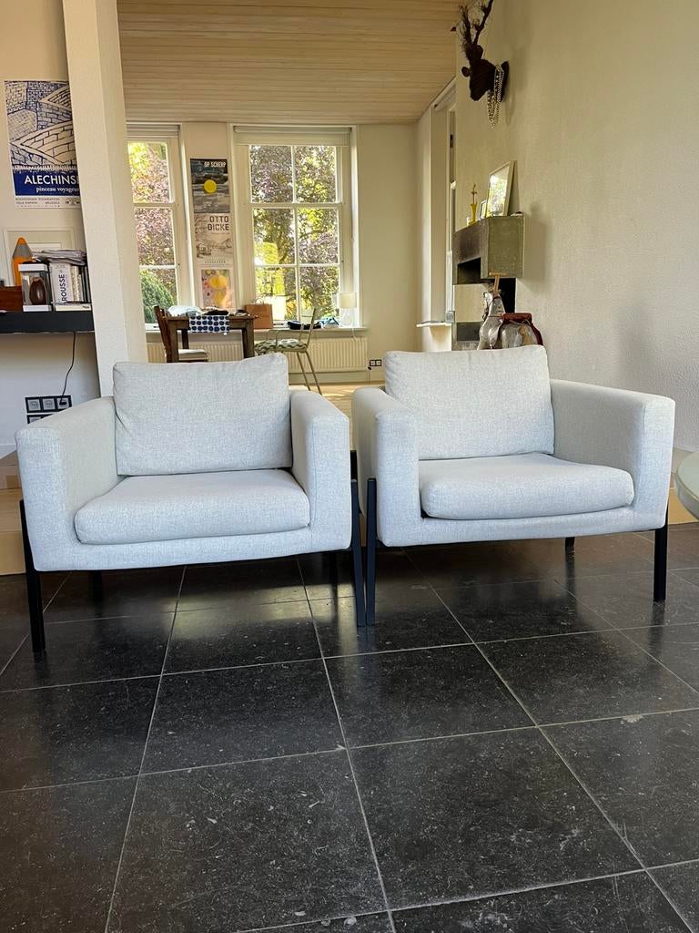 2x KOARP fauteuil licht grijze bekleding Ikea izgs, Ophalen, 75 tot 100 cm, Zo goed als nieuw, Stof
