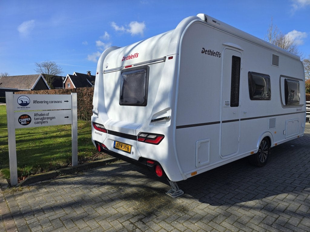 Dethleffs Nomad 490 EST met AC, mover en badkamer, Caravans en Kamperen, Caravans, Bedrijf, Treinzit, Tot en met 3, Dethleffs