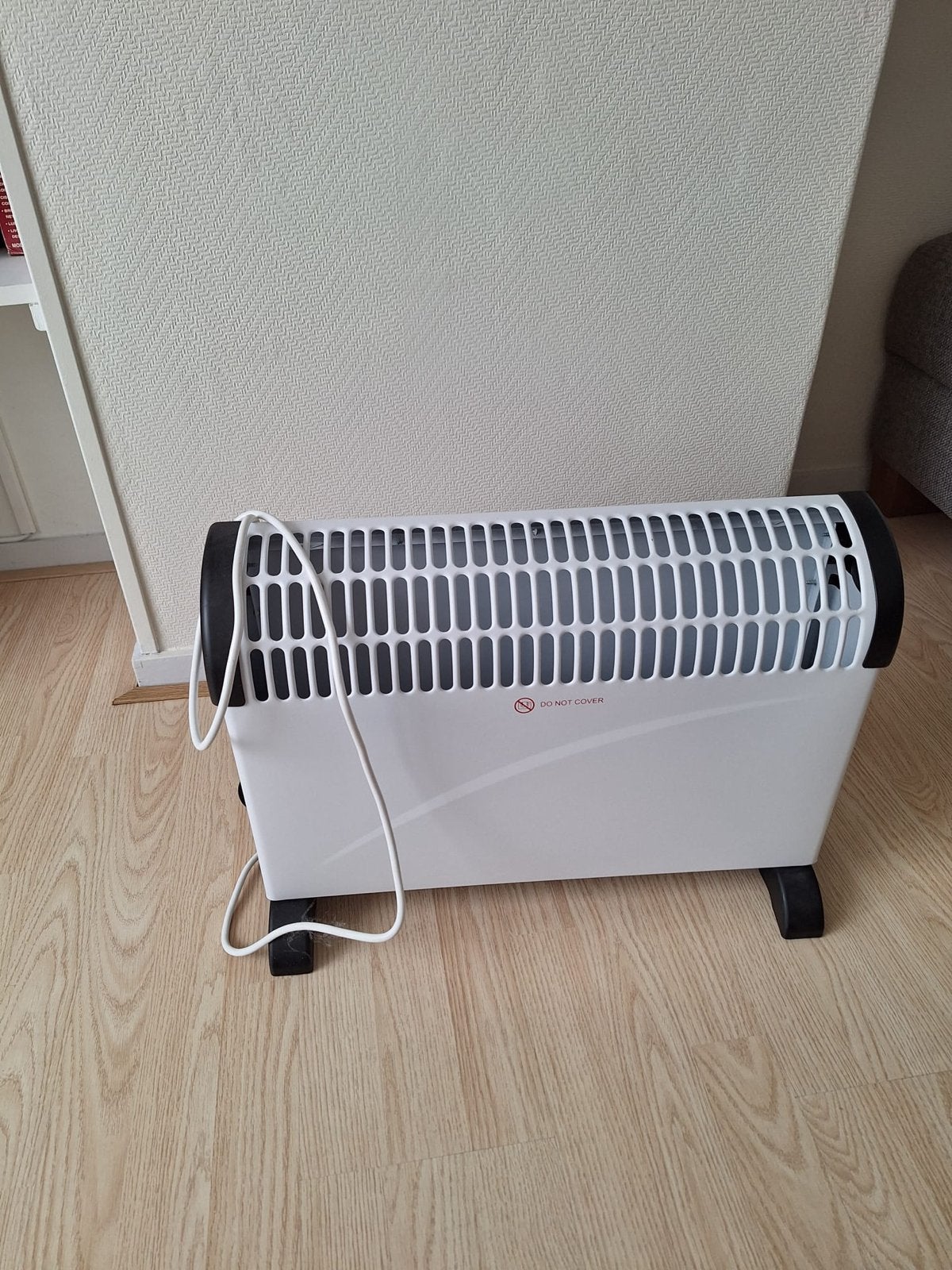 Elektrische kachel - compact en efficiënt, Ophalen, 30 tot 80 cm, Gebruikt, Kachel