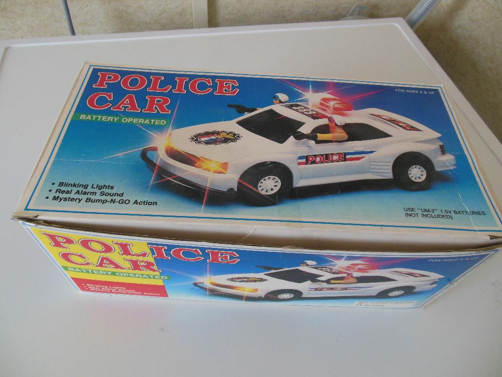 Speelgoed politieauto, 30x15 cm., met licht en sirenegeluid, Ophalen of Verzenden, Gebruikt