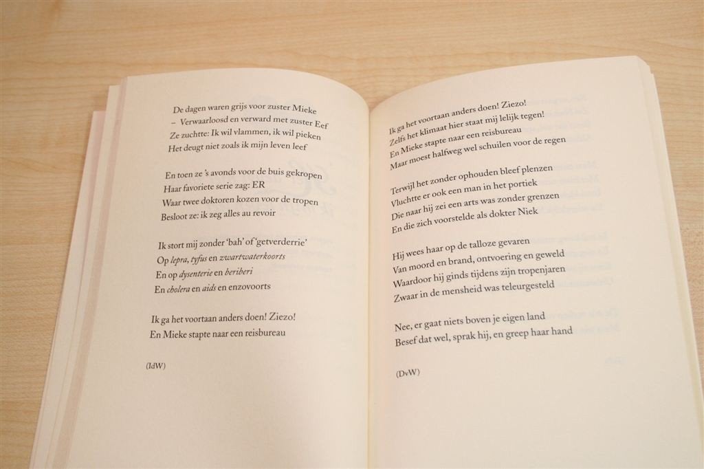 Zuster Mieke — Parodie op de Doktersroman in Verzen, Boeken, Ophalen of Verzenden, Zo goed als nieuw