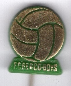 F.C. Berco Boys goud op groen plastic speldje ( Z_178), Ophalen of Verzenden, Zo goed als nieuw, Transport, Speldje of Pin