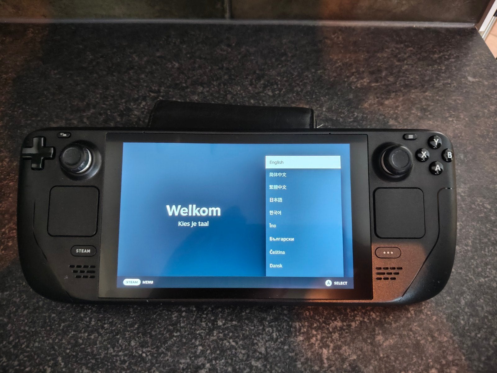 Steam Deck LCD 512GB met beschermhoes - Zo goed als nieuw.