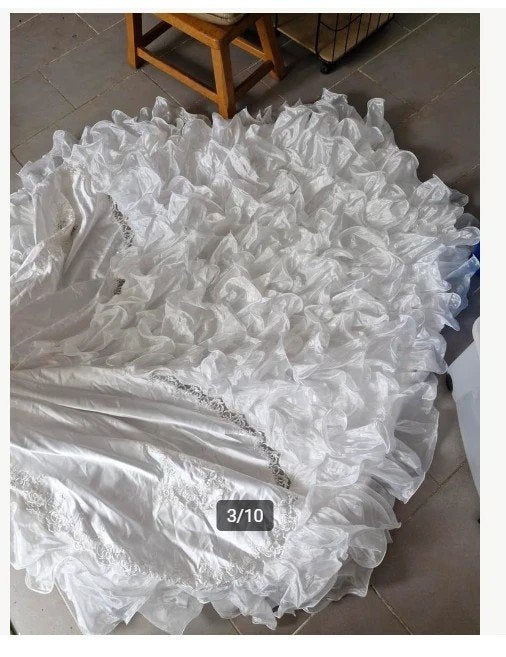 Trouwjurk met parels en sleep maat 48 h3, Trouwjurk, Wit, Onbekend, Ophalen of Verzenden