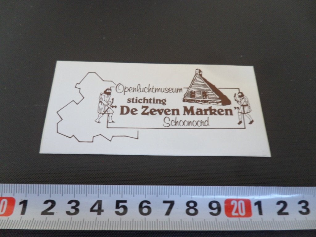 sticker Schoonoord Openluchtmuseum Stichting DE ZEVEN MARKEN, Ophalen, Zo goed als nieuw