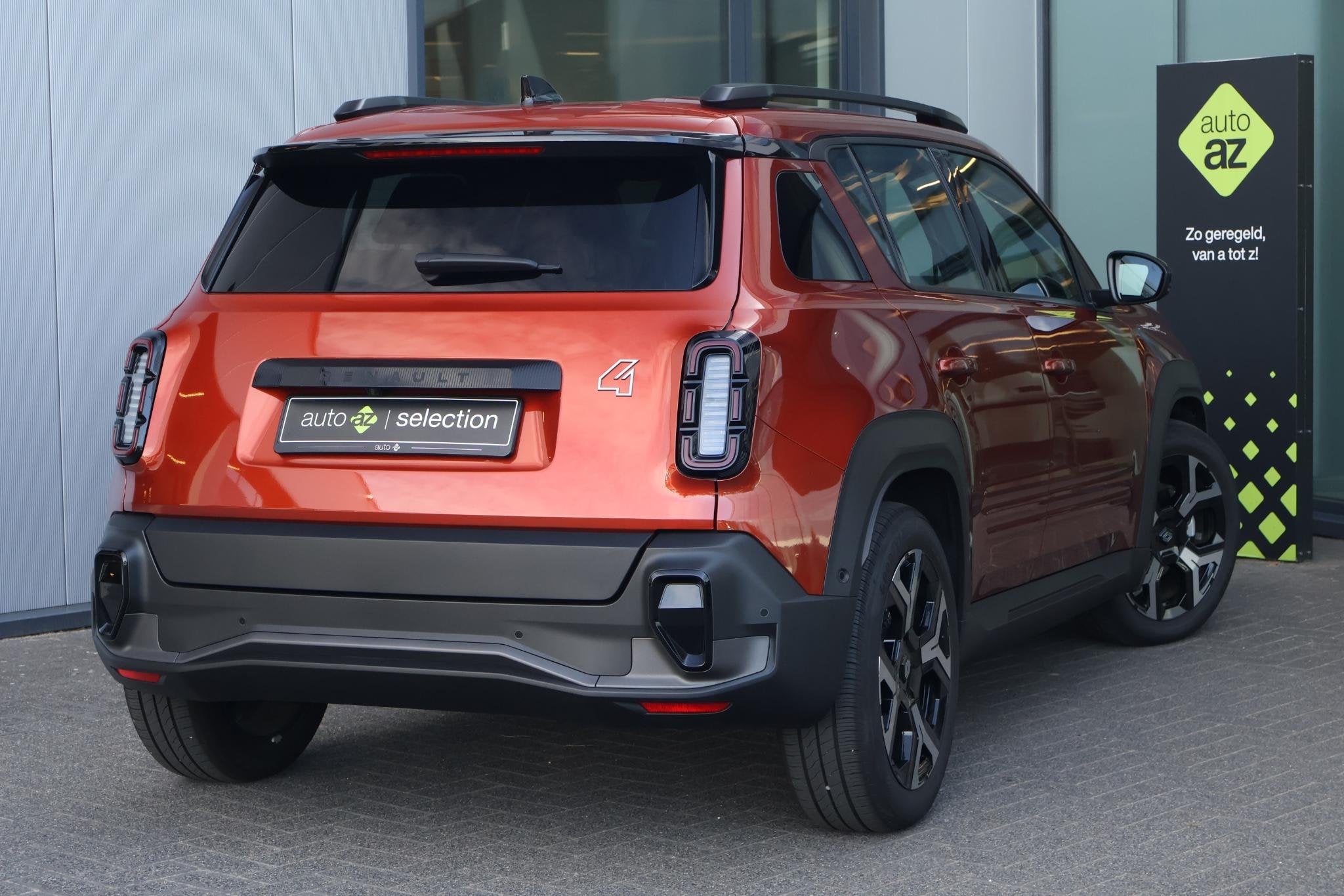 Renault 4 comfort range evolution 52 kWh / Carplay / Stoelve, Stof, Gebruikt, 750 kg, Origineel Nederlands