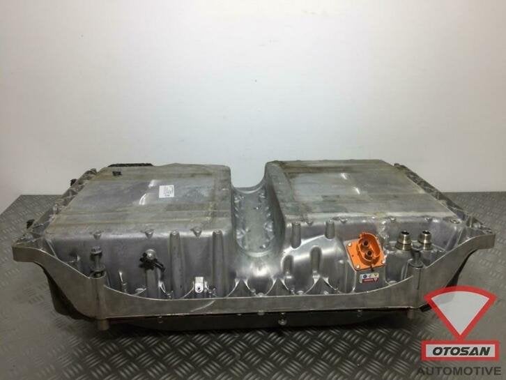vw golf 7 gte a3 e tron accubak accuhouder 5q0915590g, Auto-onderdelen, Accu's en Toebehoren, Gebruikt, Volkswagen, Volkswagen AG
