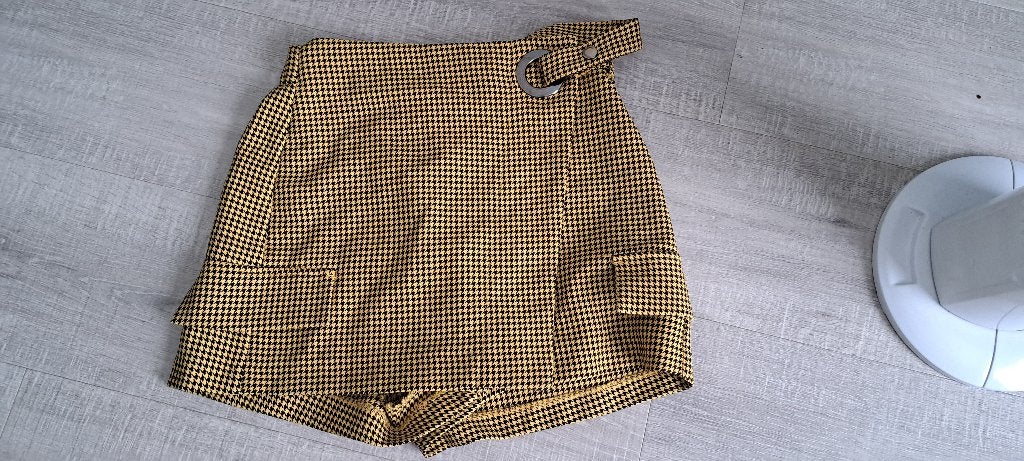 Mooie broekrok met pied-de-poule print, maat XS, Kort, Geel, Maat 34 (XS) of kleiner, Gedragen