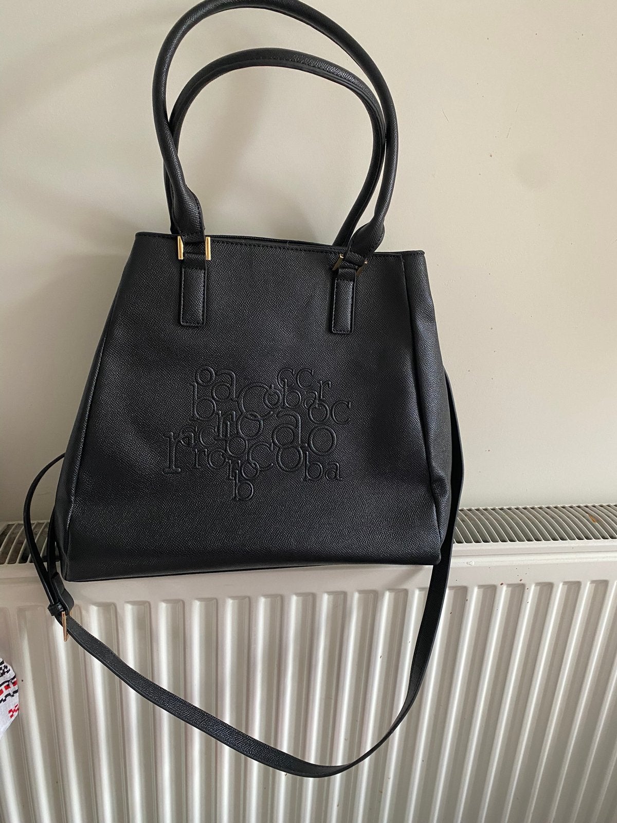 Rocco Barocco vegan leather tas zgan, Ophalen of Verzenden, Zo goed als nieuw, Zwart, Schoudertasje