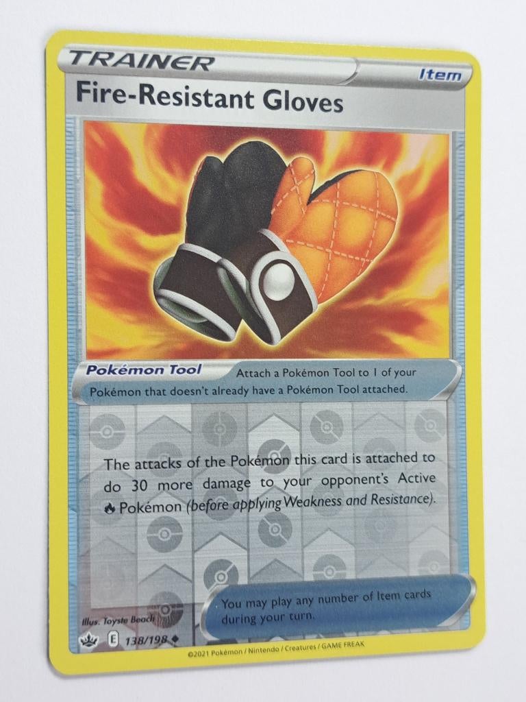 Pokémon - Chilling Reign - Fire-Resistant Gloves - 138/198, Verzenden, Zo goed als nieuw, Losse kaart, Foil