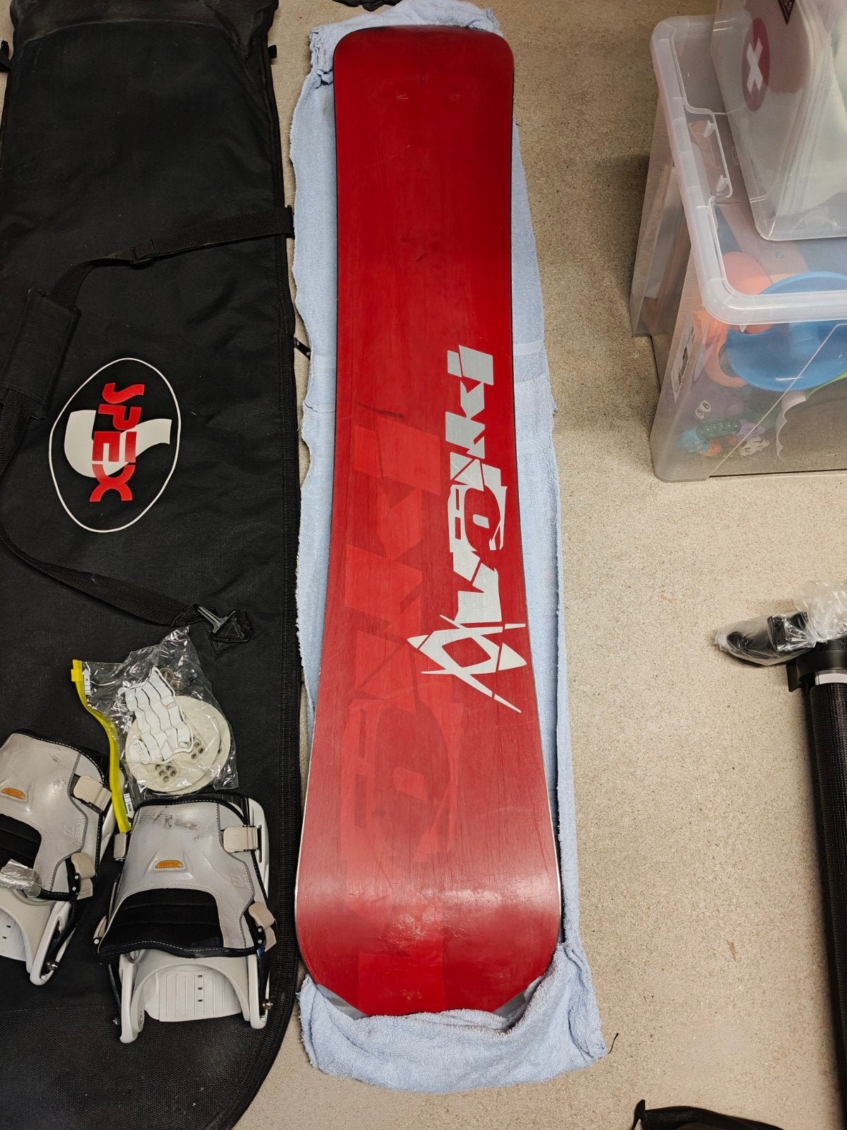 Volkl snowboard met tas en bindingen, Sport en Fitness, Snowboarden, Ophalen, Gebruikt, Board
