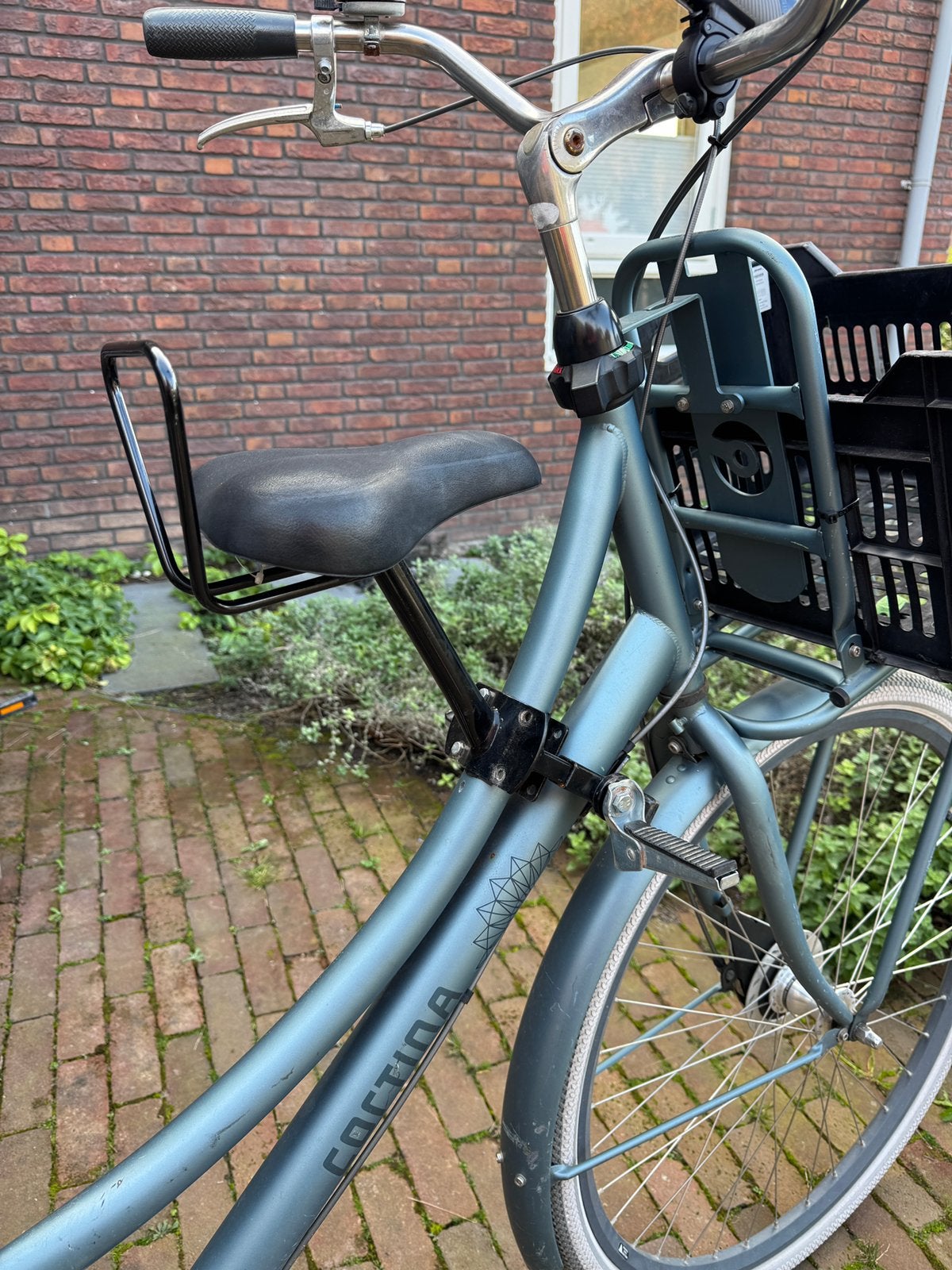 Handig zadel + voetsteunen voor op fietsstang Cortina, Ophalen of Verzenden, Gebruikt, Voorzitje, Voetsteuntjes