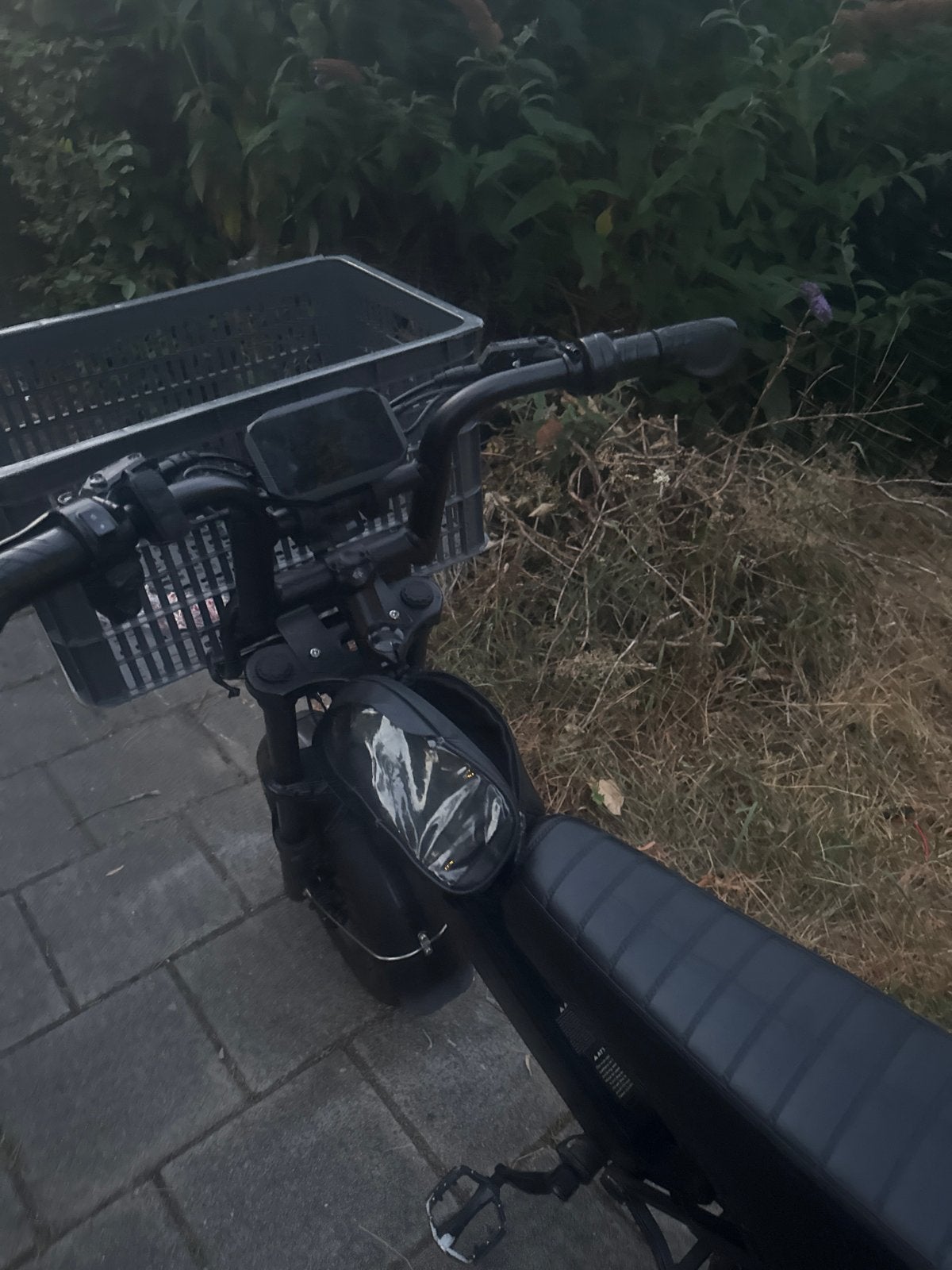 Stoere e-bike met mand en telefoonhouder, Gebruikt, 51 tot 55 cm, 50 km per accu of meer, Ophalen