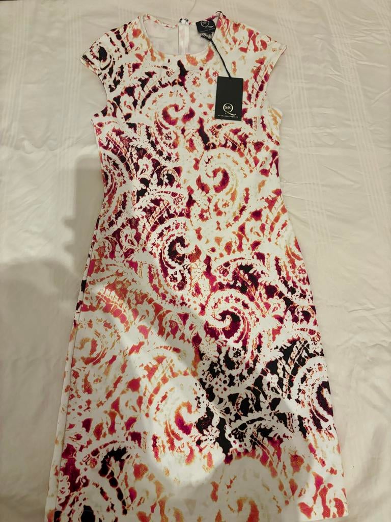 Alexander McQueen Jurk - Maat S, Kleding | Dames, Overige kleuren, Nieuw, Ophalen of Verzenden, Knielengte
