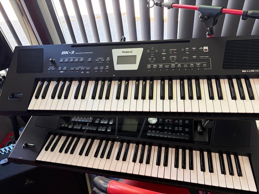 Complete geluidsset Behringer Eurolive B215D roland bk3 key, Gebruikt, Overige typen, 120 watt of meer, Ophalen