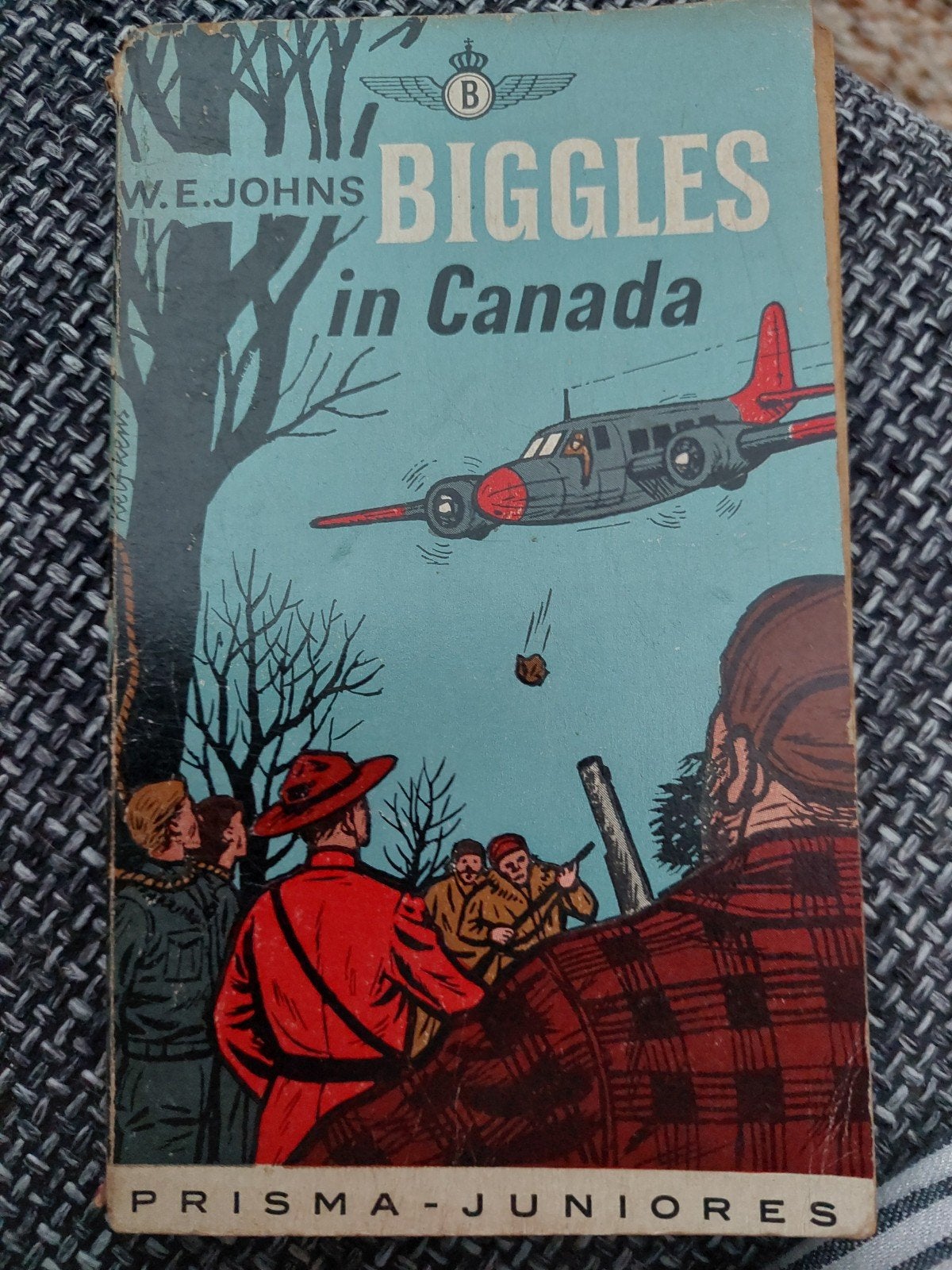Biggles in Canada - W.E. Johns (Prisma-Junioren), Ophalen of Verzenden, Gelezen, W.E. Johns, Fictie