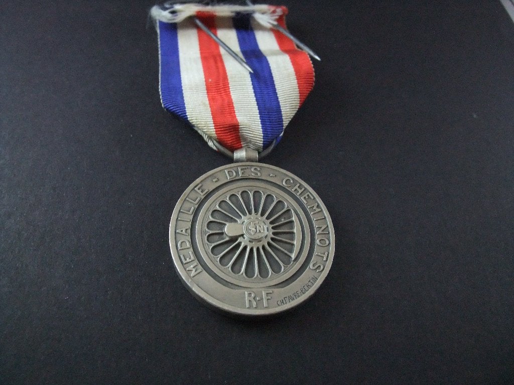 Médaille d'honneur des chemins de fer Médaille des Cheminots, Ophalen of Verzenden, Overige materialen