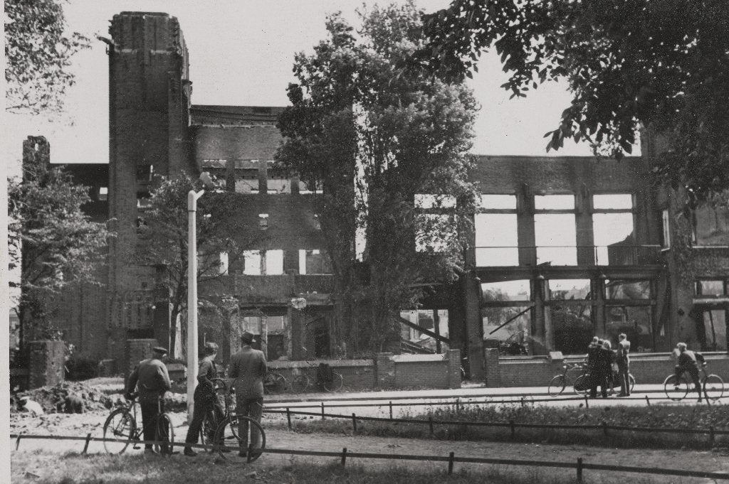 Den Helder, Foto, Ophalen of Verzenden, Zo goed als nieuw, 1940 tot 1960