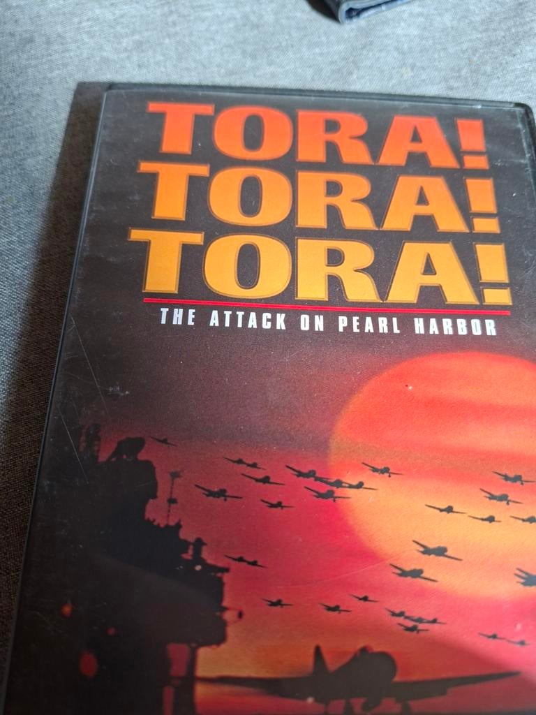 Tora tora, Alle leeftijden, Verzenden, 1980 tot heden, Zo goed als nieuw