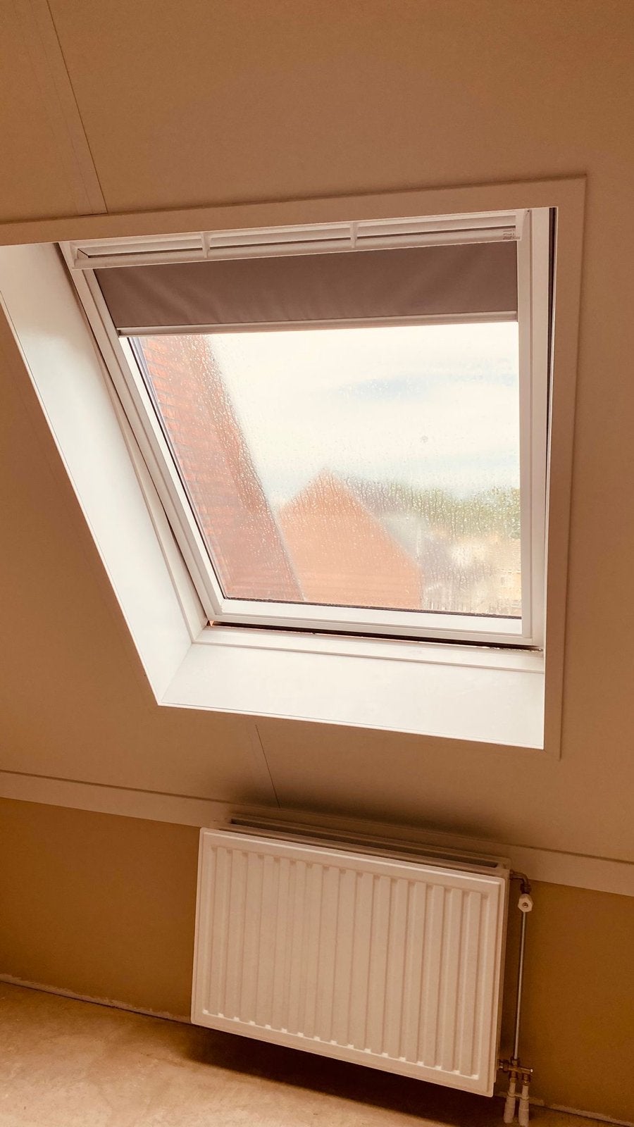 Velux dakraam 110x135 met verduistergordijn en hor, Gebruikt, 80 tot 120 cm, 120 tot 160 cm, Ophalen of Verzenden