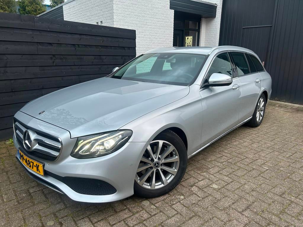 Mercedes-Benz E-klasse Estate 200 d Business Solution Dealer, Auto's, Mercedes-Benz, Automaat, Gebruikt, 150 pk, Leder en Stof