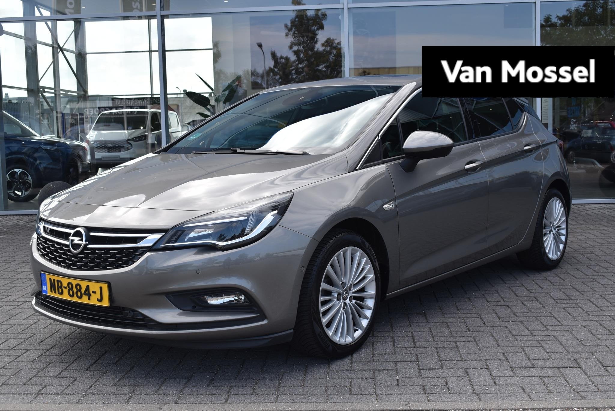 Opel Astra 1.4 Innovation | Panoramadak | Trekhaak | Climate, Auto's, 12 maanden, Stof, Gebruikt, 620 kg