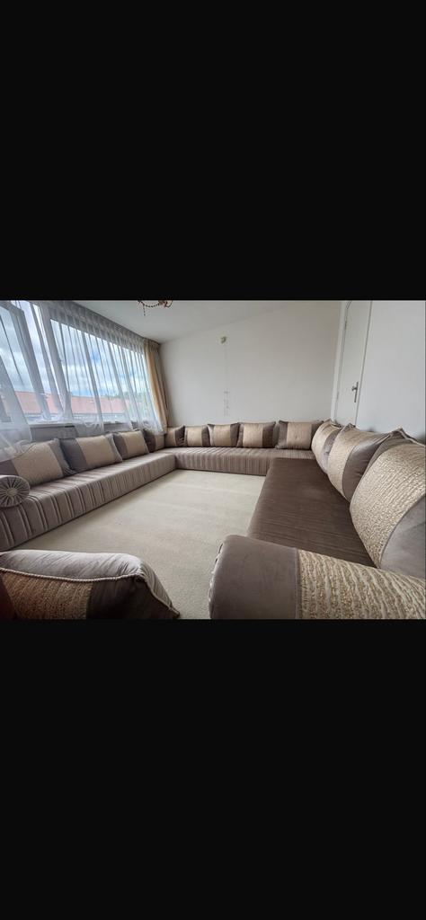 Mooie Marokkaanse bank - Linker deel (3 meter) incl. kussens, Ophalen of Verzenden, Zo goed als nieuw