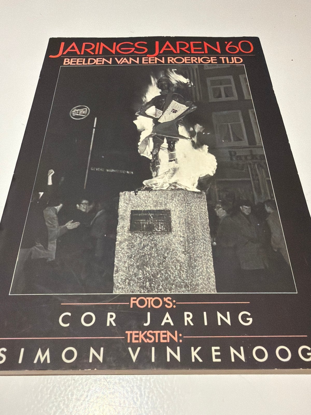 Jarings Jaren '60: Beelden van een roerige tijd, Boeken, Ophalen, Zo goed als nieuw, Fotografen