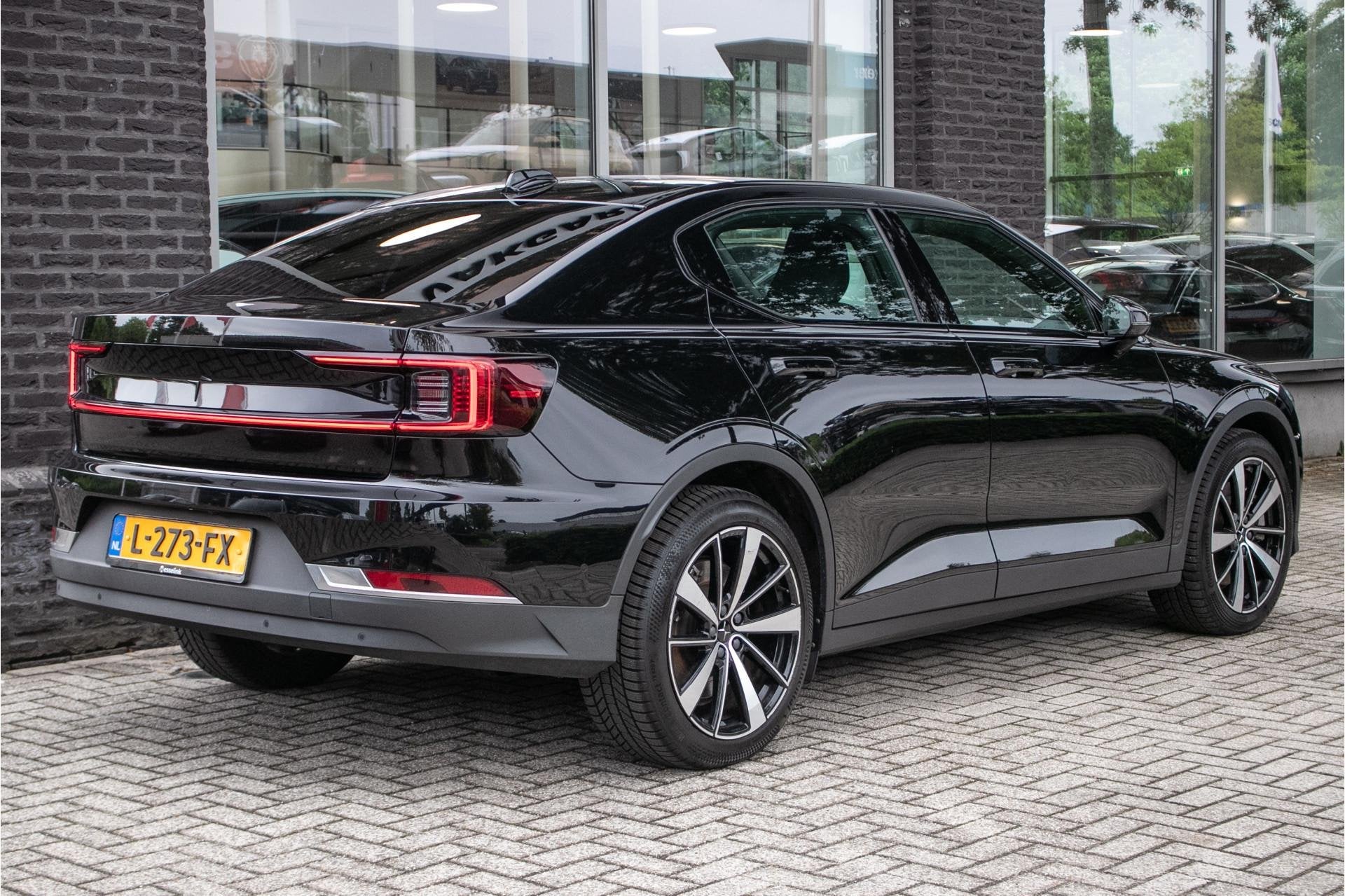 Polestar 2 Long Range Dual Motor Launch Edition 78kWh | SOH, Auto's, Polestar 2, Stof, Gebruikt, Zwart