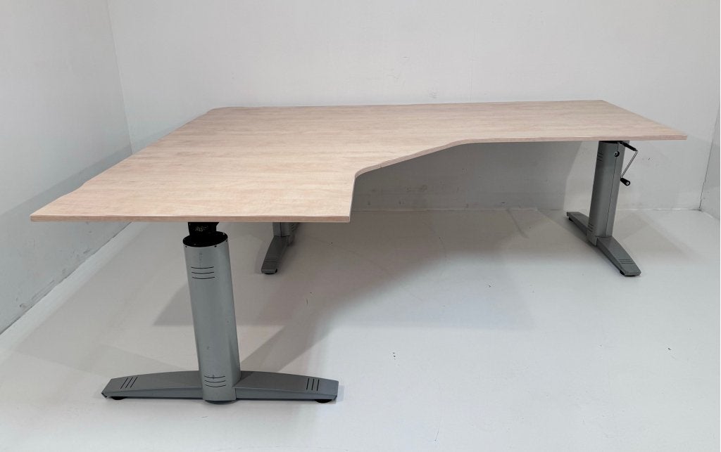 Partij hoekbureau s gebruikt,IHV 200x160x80cm 225,-, Niet ingevuld, Niet ingevuld, Niet ingevuld