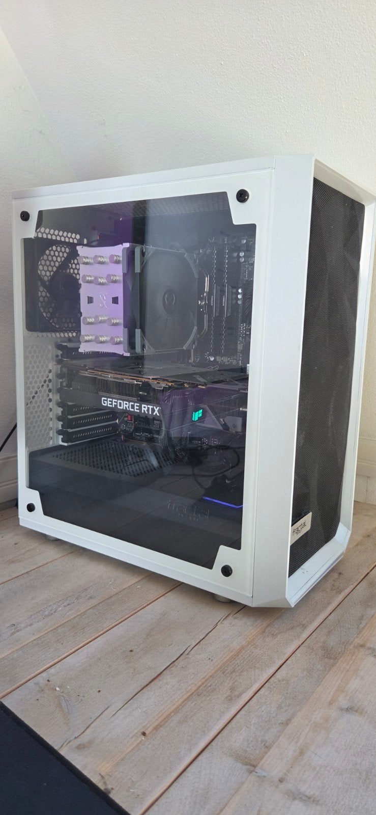 Krachtige Gaming PC – RTX 3090 24GB + Ryzen 7 5800X, Computers en Software, Ophalen, Zo goed als nieuw, Gaming, SSD