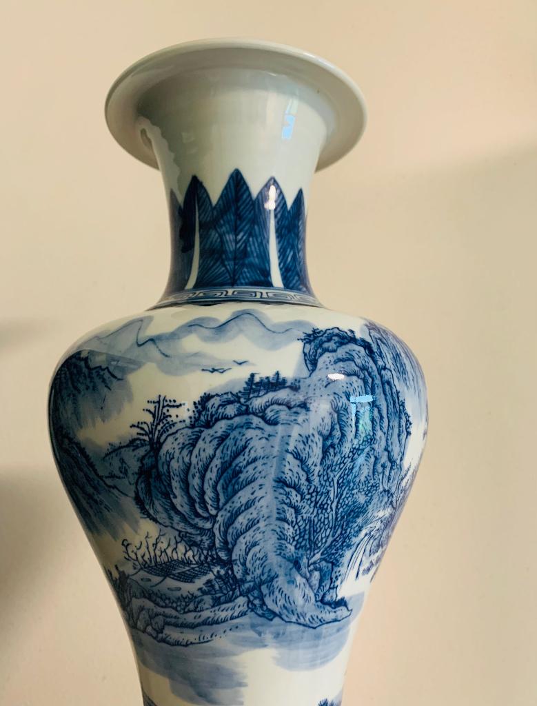 Vaas paradise porselein wit- Blauw 37 cm, Ophalen, Overige kleuren, Aardewerk of Porselein, Zo goed als nieuw
