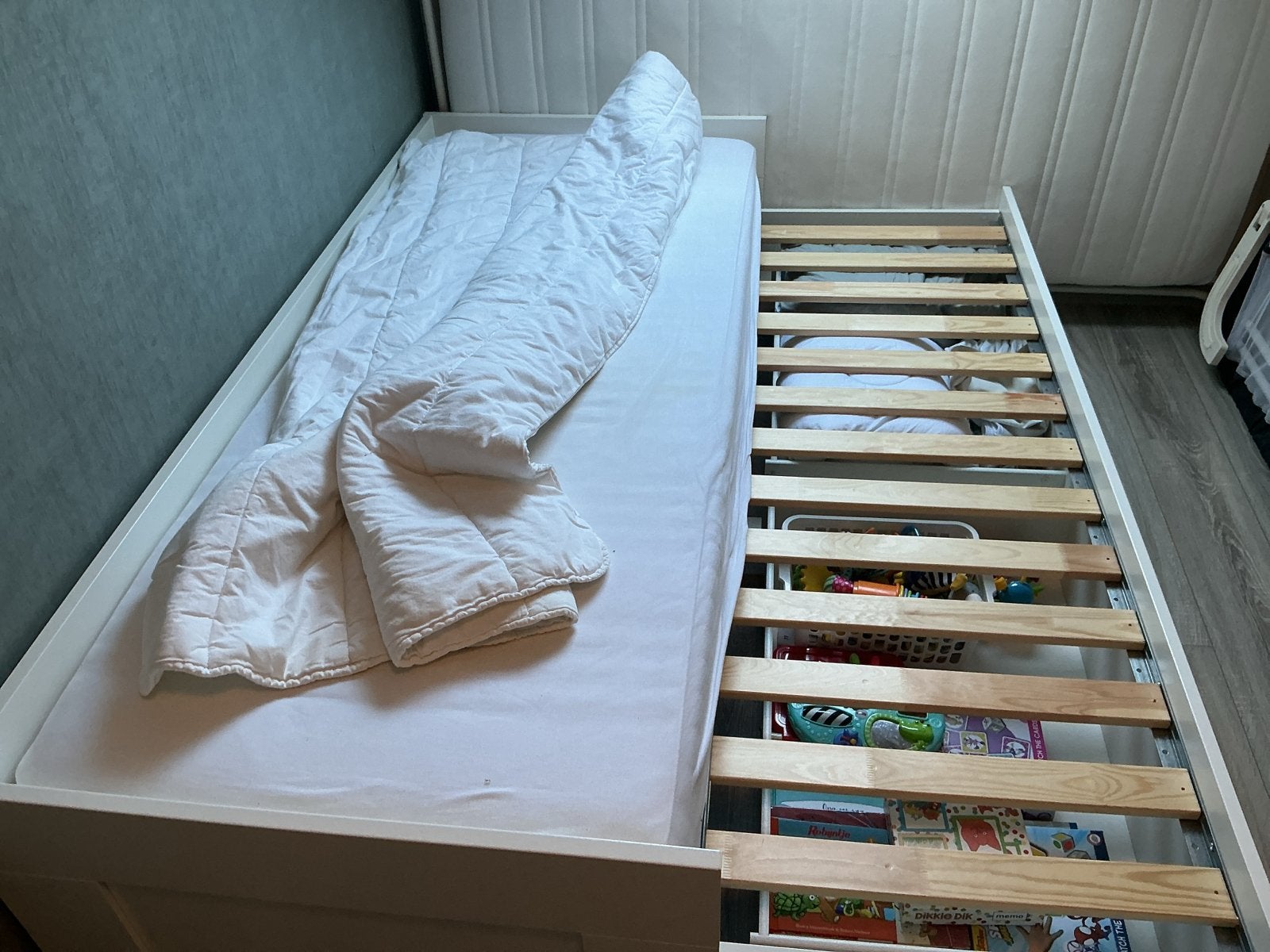 Zo goed als nieuw bed met uitschuifbaar onderbed en lades, 85 tot 100 cm, Ophalen of Verzenden, Zo goed als nieuw, Matras
