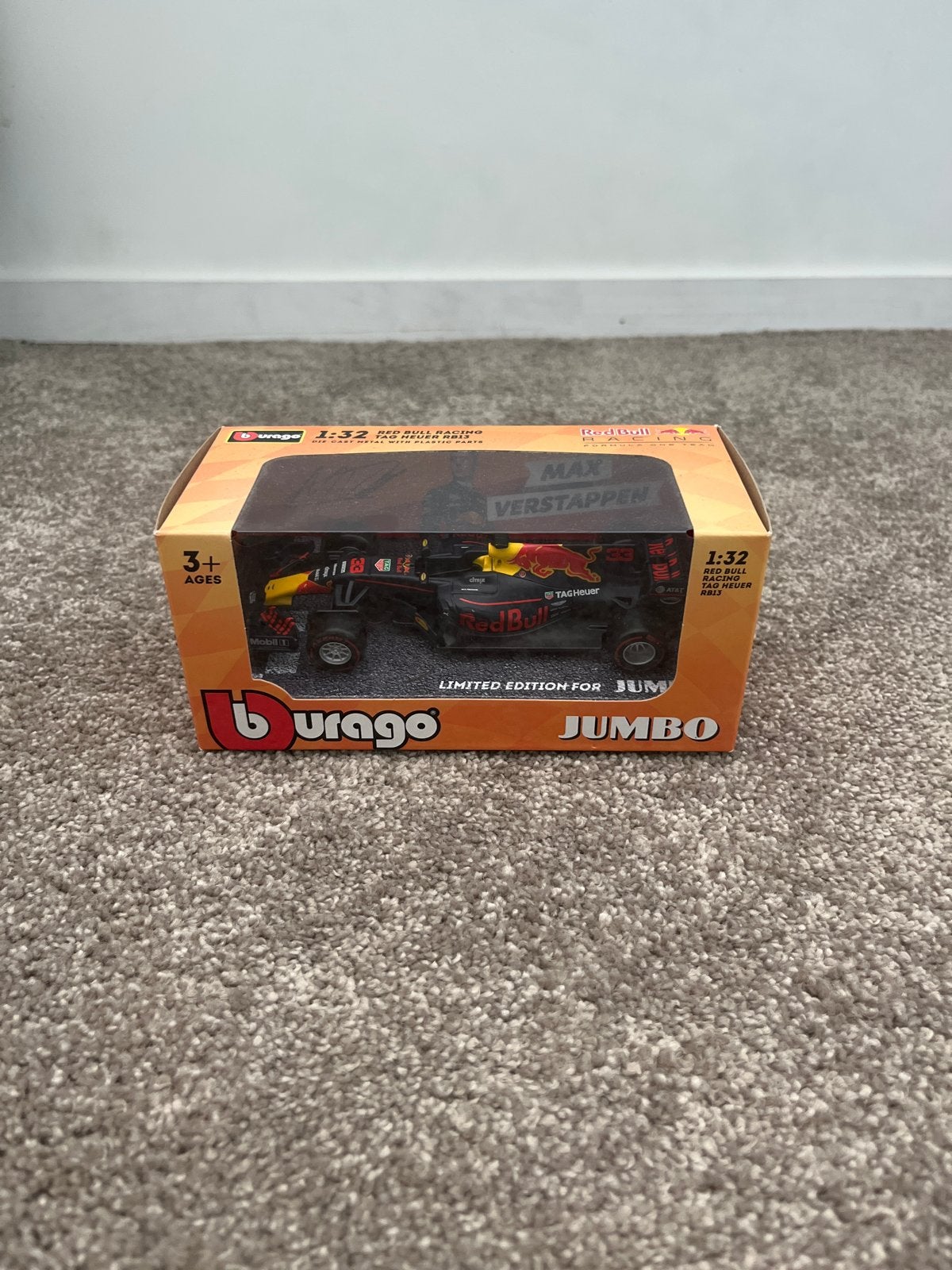 Bburago Red Bull Racing RB13 Max Verstappen 1:32 Limited Edi, Hobby en Vrije tijd, Modelauto's | 1:24, Ophalen of Verzenden, Zo goed als nieuw