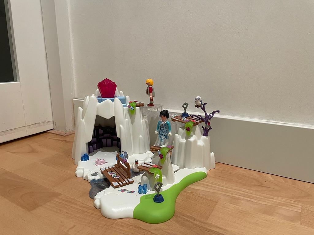 Playmobil Frozen Diamantgrot met licht en figuren, Ophalen of Verzenden, Zo goed als nieuw, Complete set