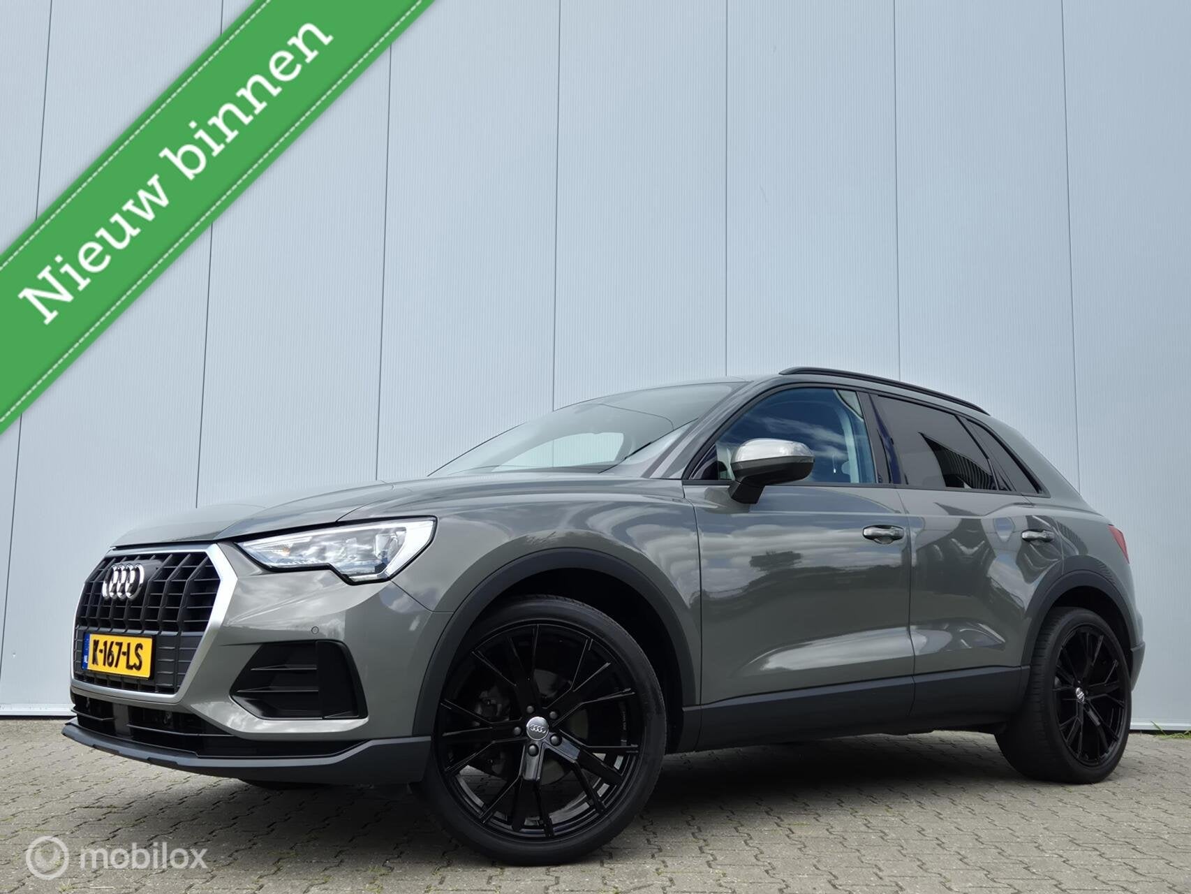 AUDI Q3 35 TFSI S EDITION/LED/CAMERA/ELEK-KOFFER/20''LMV/STO, Voorwielaandrijving, 15 km/l, Euro 6, 4 cilinders