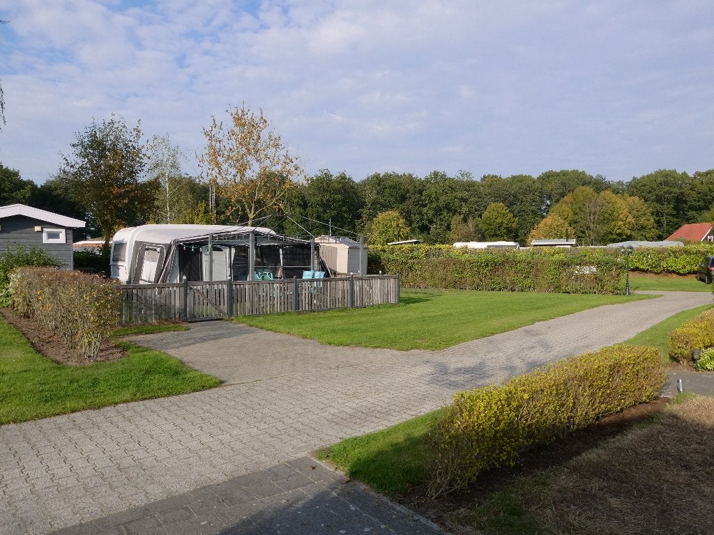 Tabbert Jeunesse 540E op seizoen/jaarplek met privesanitair, 2 aparte bedden, Rondzit, Tabbert, Particulier