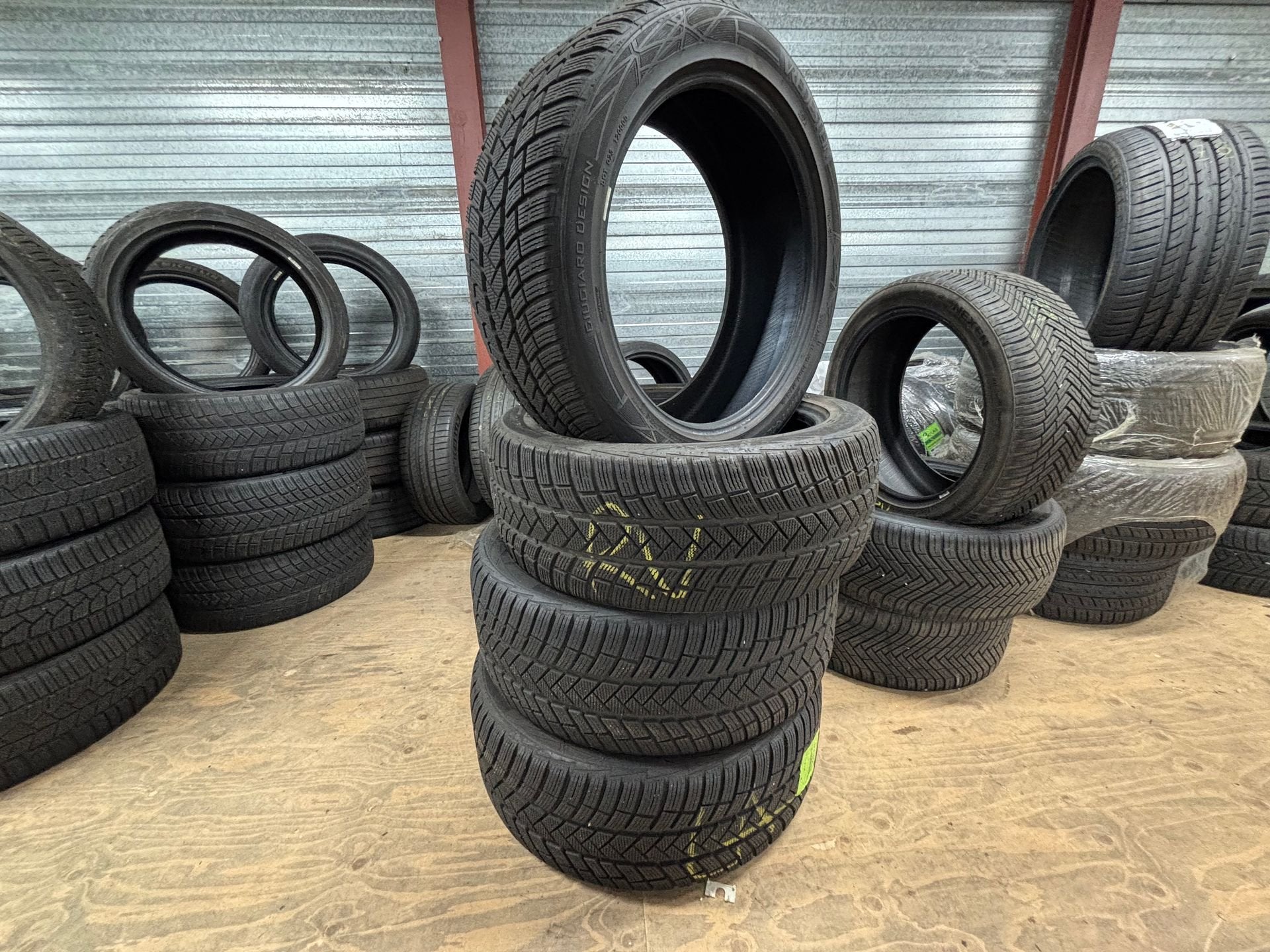 Tesla Model Y | Vredestein | 255/45/20 | winterbanden | dire, Ophalen, Gebruikt, 255 mm, -