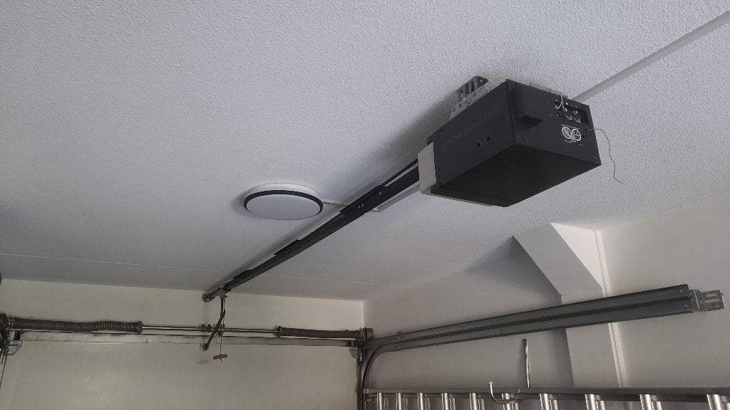 Garagedeuropener Chamberlain, Doe-het-zelf en Verbouw, Deuren en Horren, Ophalen, Gebruikt, 120 cm of meer, Garagedeur